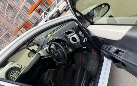 Toyota Vitz, 2012 год, 870 000 рублей, 3 фотография