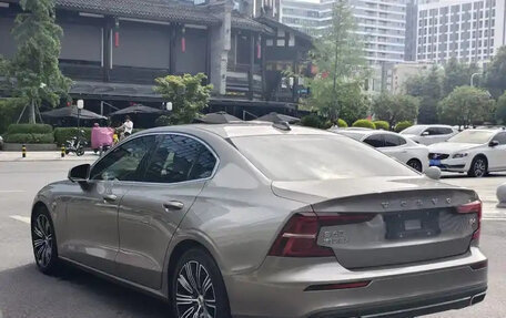 Volvo S60 III, 2022 год, 2 270 015 рублей, 8 фотография
