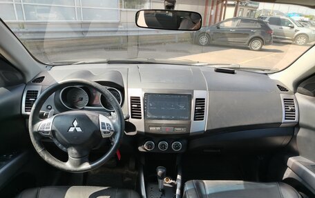 Mitsubishi Outlander III рестайлинг 3, 2008 год, 987 000 рублей, 5 фотография