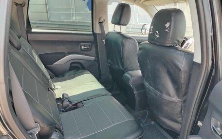 Mitsubishi Outlander III рестайлинг 3, 2008 год, 987 000 рублей, 16 фотография
