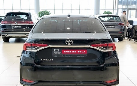Toyota Corolla, 2020 год, 1 990 000 рублей, 10 фотография