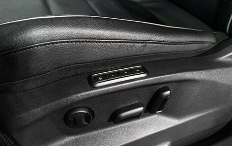 Volkswagen Tiguan II, 2019 год, 2 075 989 рублей, 18 фотография