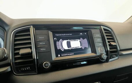 Skoda Karoq I, 2020 год, 2 000 000 рублей, 8 фотография