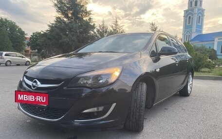 Opel Astra J, 2013 год, 710 000 рублей, 5 фотография