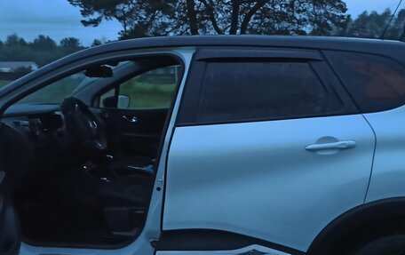Renault Kaptur I рестайлинг, 2019 год, 1 650 000 рублей, 8 фотография