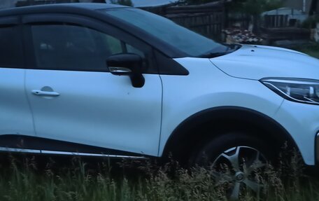 Renault Kaptur I рестайлинг, 2019 год, 1 650 000 рублей, 11 фотография