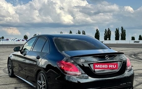 Mercedes-Benz C-Класс, 2019 год, 3 100 000 рублей, 6 фотография