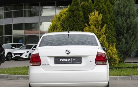 Volkswagen Polo VI (EU Market), 2011 год, 698 000 рублей, 6 фотография