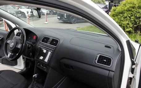 Volkswagen Polo VI (EU Market), 2011 год, 698 000 рублей, 9 фотография