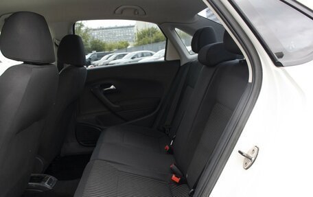 Volkswagen Polo VI (EU Market), 2011 год, 698 000 рублей, 10 фотография