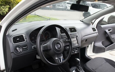 Volkswagen Polo VI (EU Market), 2011 год, 698 000 рублей, 16 фотография