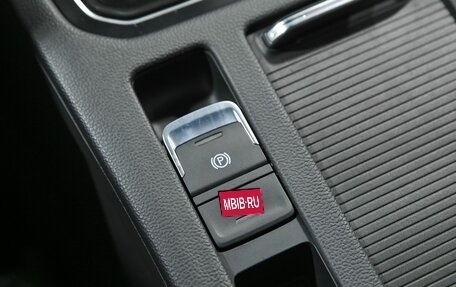 Volkswagen Passat CC, 2022 год, 3 200 000 рублей, 15 фотография