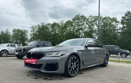 BMW 5 серия, 2021 год, 5 600 000 рублей, 3 фотография