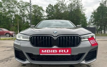 BMW 5 серия, 2021 год, 5 600 000 рублей, 4 фотография