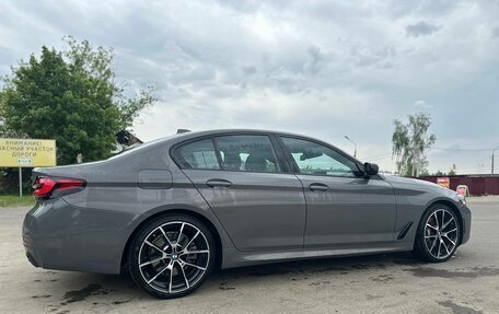 BMW 5 серия, 2021 год, 5 600 000 рублей, 11 фотография