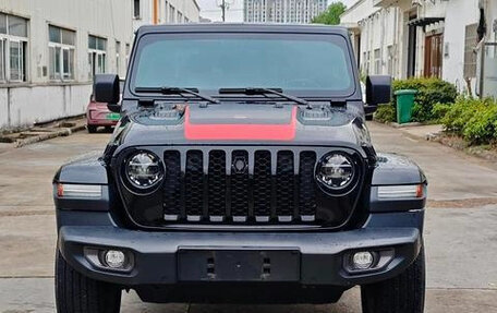 Jeep Gladiator, 2023 год, 9 113 000 рублей, 2 фотография