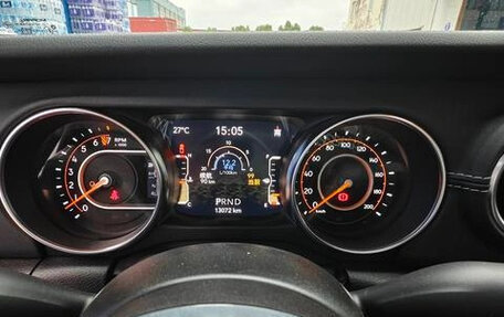 Jeep Gladiator, 2023 год, 9 113 000 рублей, 10 фотография
