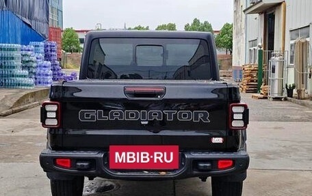 Jeep Gladiator, 2023 год, 9 113 000 рублей, 5 фотография