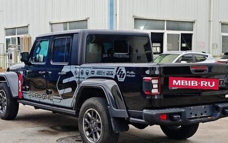Jeep Gladiator, 2023 год, 9 113 000 рублей, 4 фотография