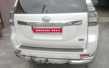 Toyota Land Cruiser Prado 150 рестайлинг 2, 2017 год, 4 550 000 рублей, 2 фотография