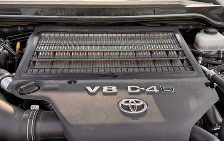 Toyota Land Cruiser 200, 2015 год, 3 300 000 рублей, 5 фотография