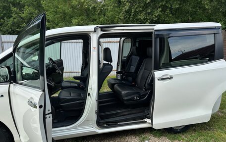 Toyota Esquire I, 2015 год, 1 450 000 рублей, 11 фотография