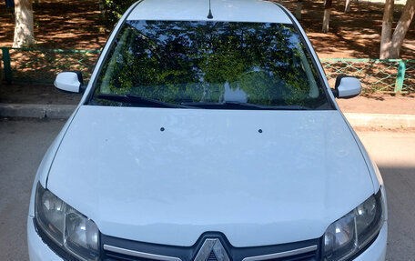 Renault Sandero II рестайлинг, 2016 год, 600 000 рублей, 4 фотография