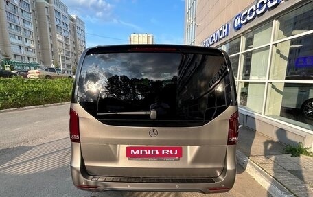Mercedes-Benz V-Класс, 2020 год, 8 490 000 рублей, 5 фотография