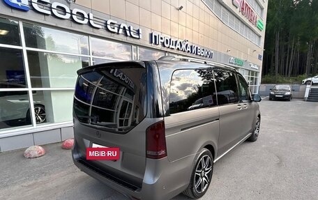 Mercedes-Benz V-Класс, 2020 год, 8 490 000 рублей, 4 фотография