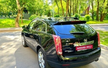 Cadillac SRX II рестайлинг, 2010 год, 980 000 рублей, 11 фотография