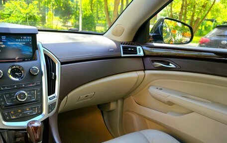 Cadillac SRX II рестайлинг, 2010 год, 980 000 рублей, 19 фотография