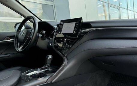 Toyota Camry, 2021 год, 2 649 000 рублей, 6 фотография