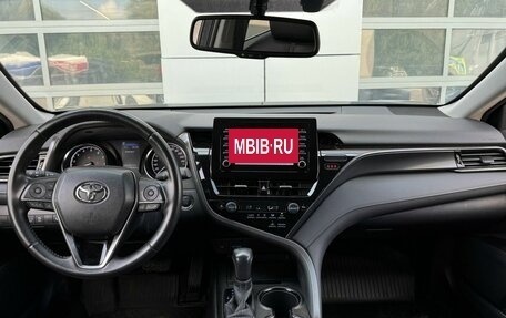 Toyota Camry, 2021 год, 2 649 000 рублей, 7 фотография
