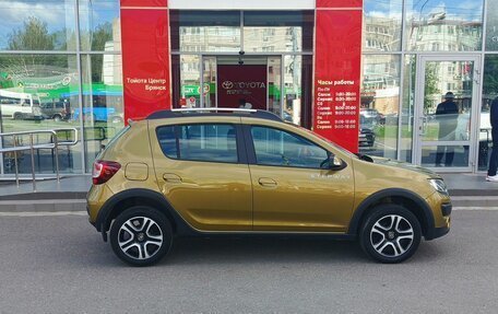 Renault Sandero II рестайлинг, 2018 год, 1 179 000 рублей, 4 фотография