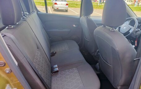 Renault Sandero II рестайлинг, 2018 год, 1 179 000 рублей, 16 фотография