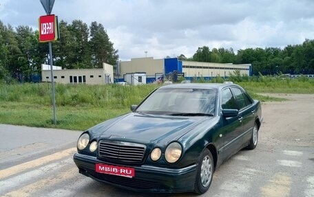 Mercedes-Benz E-Класс, 1997 год, 190 000 рублей, 1 фотография