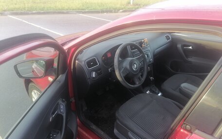 Volkswagen Polo VI (EU Market), 2012 год, 667 000 рублей, 14 фотография