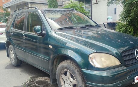 Mercedes-Benz M-Класс, 1998 год, 600 000 рублей, 2 фотография