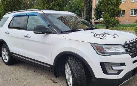 Ford Explorer VI, 2018 год, 2 800 000 рублей, 3 фотография
