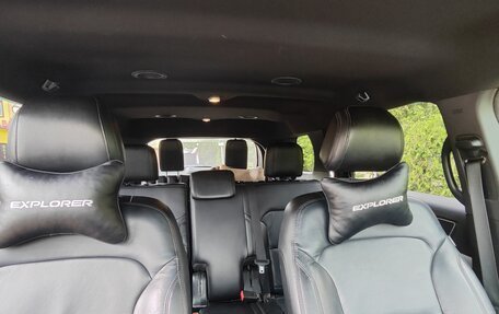 Ford Explorer VI, 2018 год, 2 800 000 рублей, 32 фотография