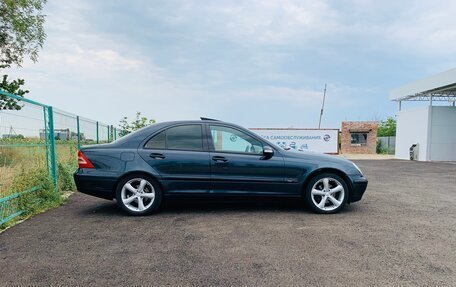 Mercedes-Benz C-Класс, 2003 год, 750 000 рублей, 3 фотография