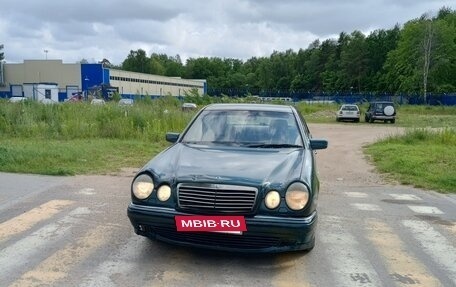 Mercedes-Benz E-Класс, 1997 год, 190 000 рублей, 3 фотография