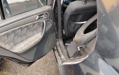 Mercedes-Benz C-Класс, 2000 год, 250 000 рублей, 19 фотография