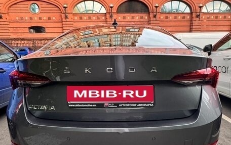 Skoda Octavia IV, 2021 год, 2 070 000 рублей, 10 фотография