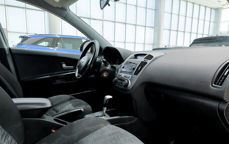 KIA cee'd I рестайлинг, 2011 год, 599 000 рублей, 15 фотография