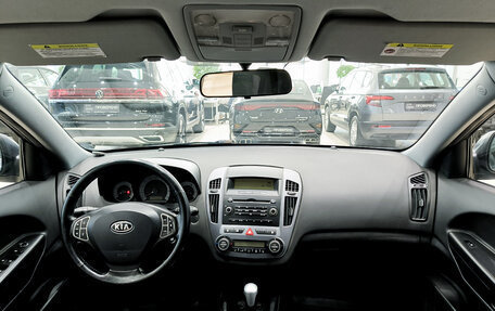 KIA cee'd I рестайлинг, 2011 год, 599 000 рублей, 18 фотография