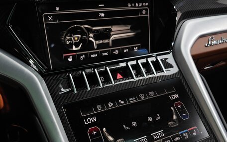 Lamborghini Urus I, 2022 год, 21 600 000 рублей, 10 фотография