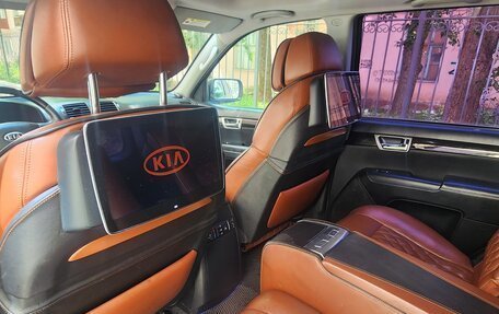 KIA Mohave I, 2011 год, 1 650 000 рублей, 28 фотография
