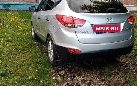 Hyundai ix35 I рестайлинг, 2011 год, 1 250 000 рублей, 3 фотография
