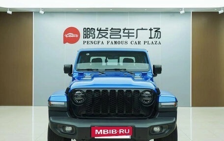 Jeep Gladiator, 2023 год, 11 214 000 рублей, 2 фотография